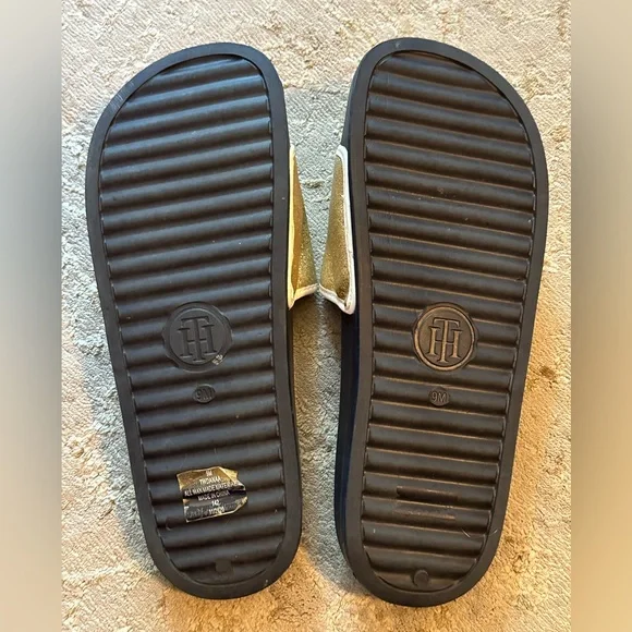 Tommy Hilfiger Danaa Sport Slides - Picture 4 of 4